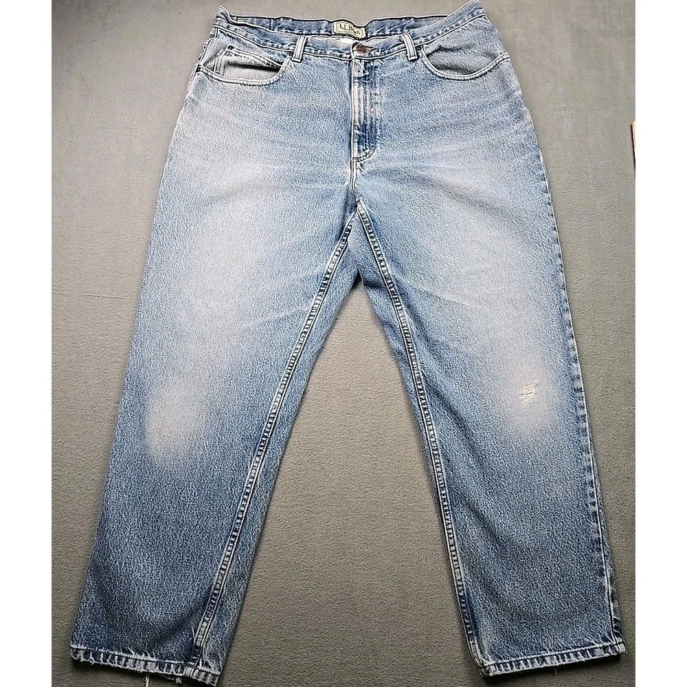 L.L. Bean Natural Fit Jeans Mens‎ 38x30 Wash Cotton Denim Straight Legs
